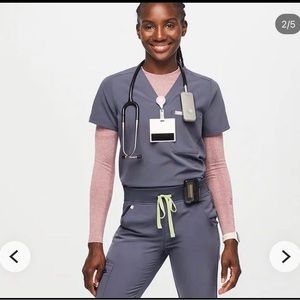 Figs Space Navy scrub set 👽🛸